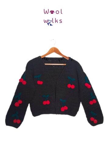 Cherry – Elegant Black Cardigan for Women